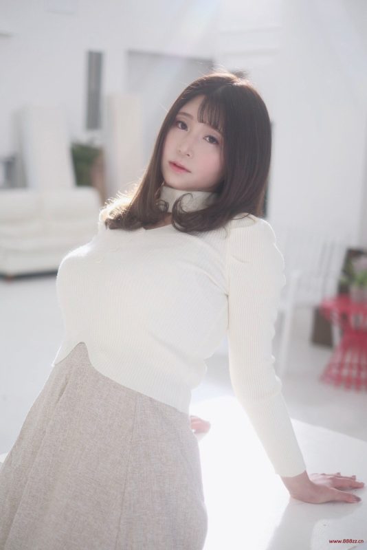 东实果 (東実果,Azuma Mika)-芭站网