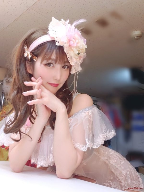 德永诗织 (徳永しおり,Shiori Tokunaga)-芭站网