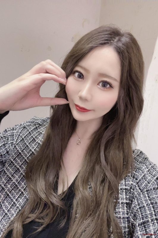 港羽琉 (みなと羽琉,Minato Haru)-芭站网