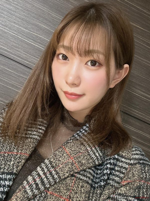 美谷朱音 (Mitani Akane)-芭站网